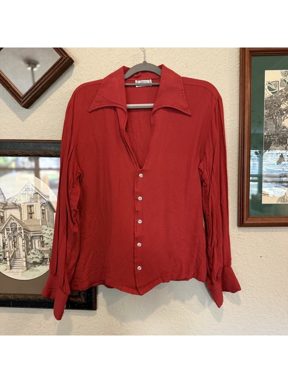 Vintage 60s/70s RARE Palladium Red Dagger Collar V Neck Disco Hippie Shirt Large